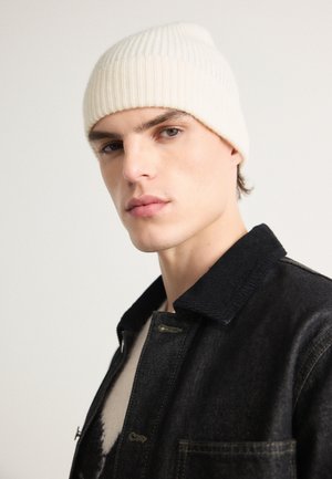 UNISEX - Kootud müts - ecru