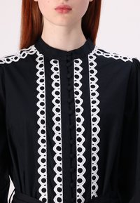YAS YASYAMINA LONG SHIRT DRESS  - Marškininė suknelė - black