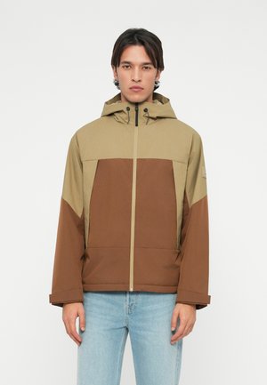 PERFORMANCE MIX MEDIA JACKET - Chaqueta de entretiempo - desert sky