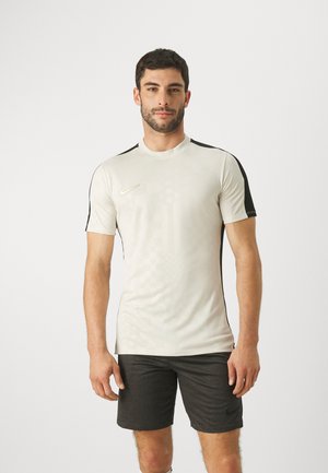 Nike Performance ACADEMY - T-shirt till träning - light orewood brown/black/white