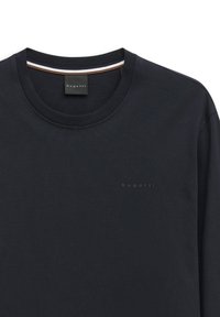 Schwarzer Rundhalsausschnitt-Sweatshirt mit dezentem "Bugatti"-Logo auf der Brust und gestreiftem Saum innen am Halsauschnitt.