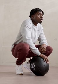 Champion ICONS CUFF PANTS - Treniņtērpa apakšdaļas - dark brown