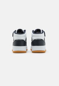 Champion RD18 2.0 MID B PS UNISEX - Basketbola apavi - white/navy