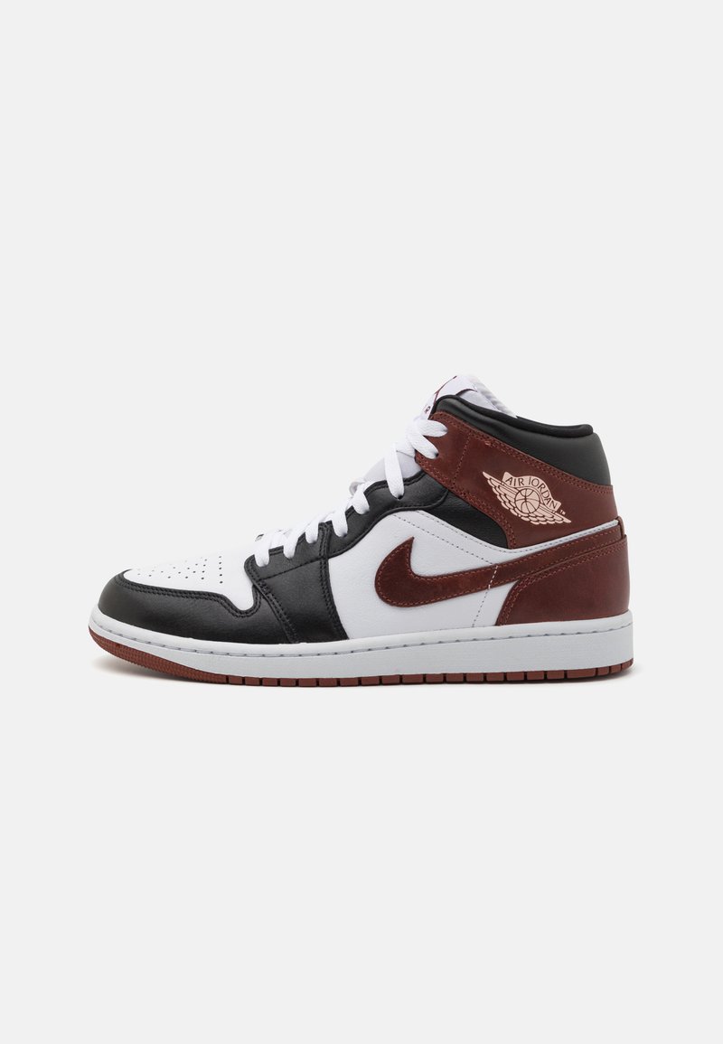 Jordan AIR JORDAN 1 MID SE Baskets Montantes White dark Pony black jordan-air-jordan-1-mid-se-baskets-montantes-white-dark-pony-black
