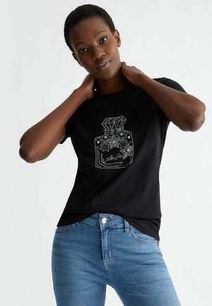 T-shirt con stampa - black fragrance