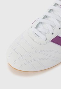 adidas Originals TAEKWONDO UNISEX - Tenisice - white/rich mauve