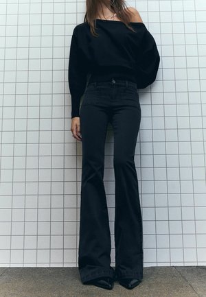 Bershka, Jean bootcut - black