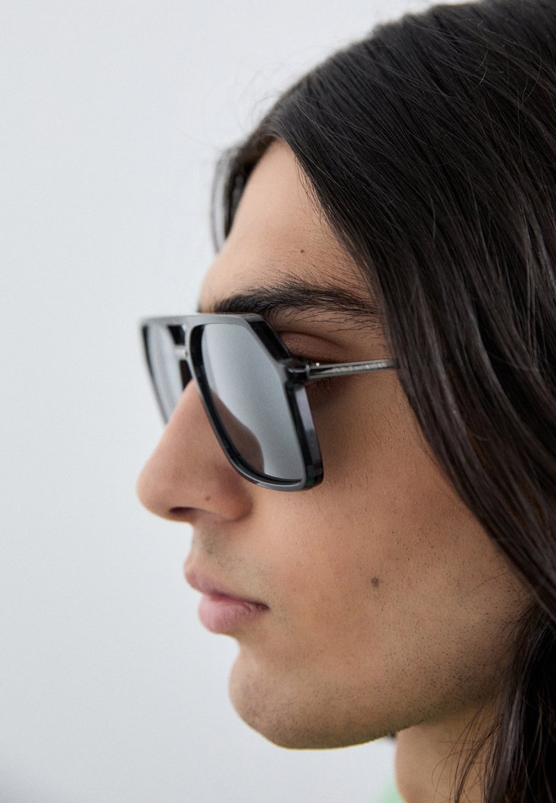 Dolce&Gabbana UNISEX - Óculos de sol - black