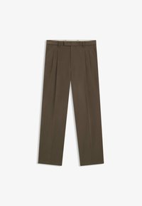 Selected, open brown five