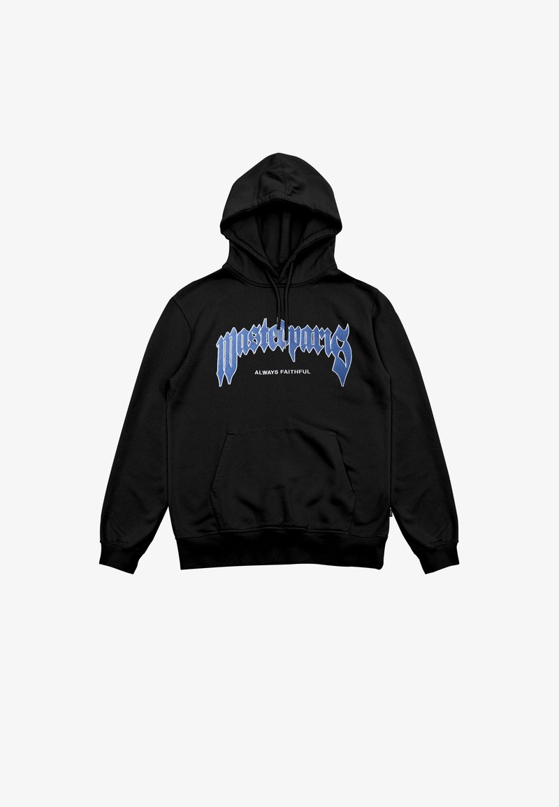 Sudadera con capucha negra que cuenta con un bolsillo frontal, texto gráfico en azul, y puños y dobladillo acanalados. Fabricada con una tela suave y texturada.
