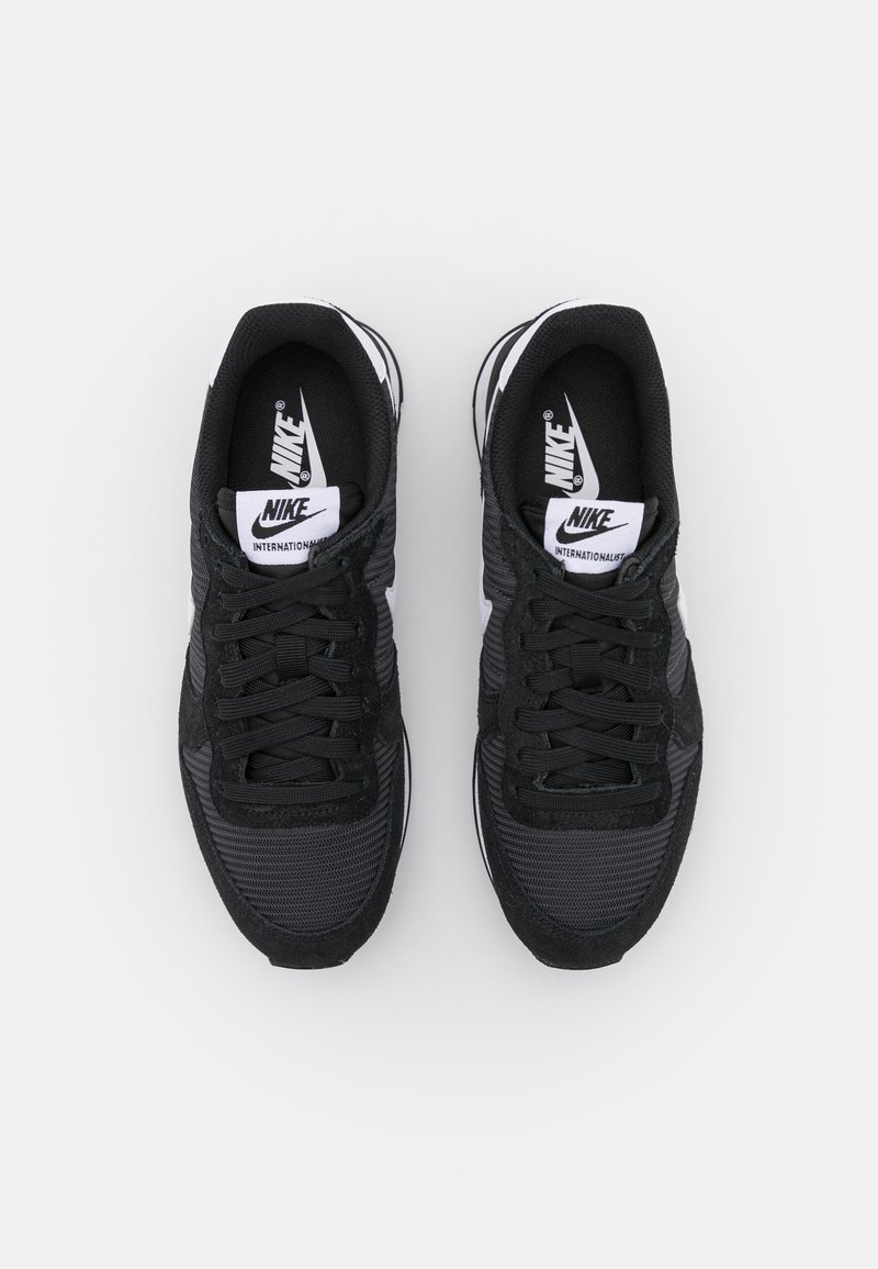 cinta Tumor maligno su Nike Sportswear INTERNATIONALIST - Zapatillas - black/white/dark smoke grey/negro  - Zalando.es