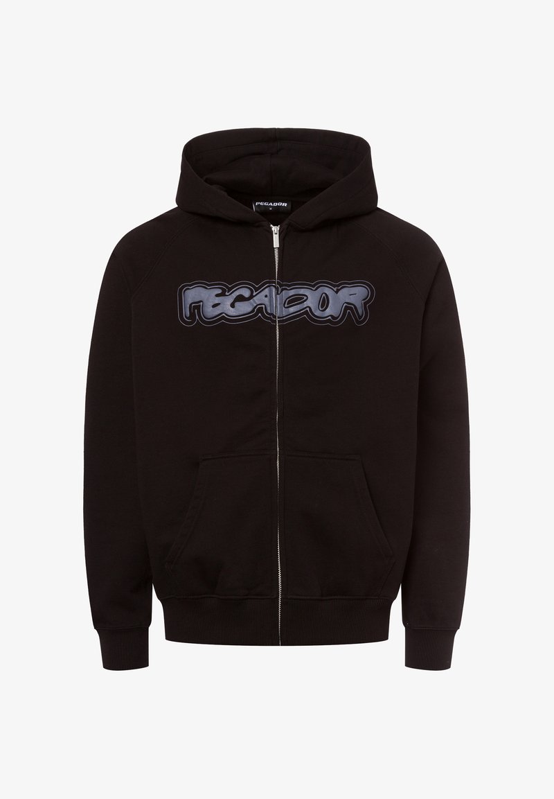 Fekete, cipzáros kapucnis felső, puha anyagból készült, amelynek mellkasán feltűnő "PEGA-DOR" szöveges grafika található, valamint két elülső zseb.