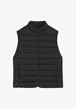 Gilet nero trapuntato senza maniche con bottoni a pressione sul davanti e collo alto, steso su uno sfondo bianco.