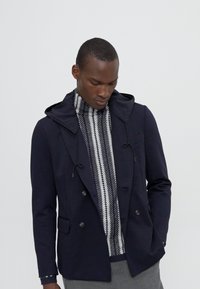 Emporio Armani GIACCA - Letná bunda - blu navy