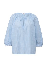 Hellblaue Bluse mit vertikalen weißen Streifen, hat einen gerafften Rundhalsausschnitt, eine Bindung und lockere, puffartige Ärmel. Hergestellt aus weichem Stoff.
