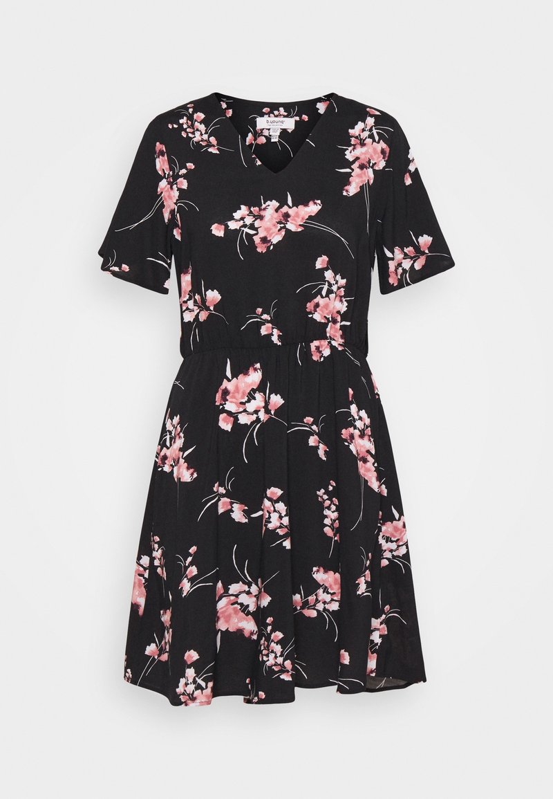 Robe noire à manches courtes avec un col en V, une taille élastique et un motif floral rose sur l'ensemble.