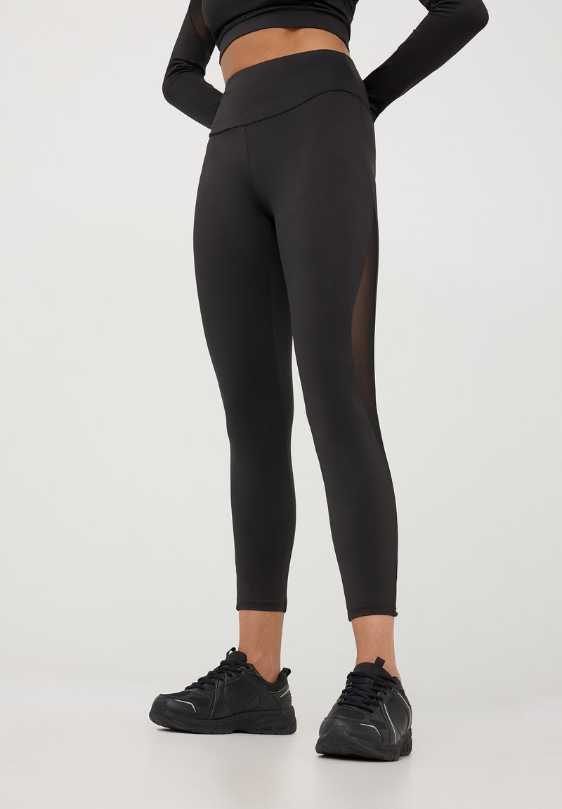 Terranova ACTIVE CON TRASPARENZE - Leggings - nero
