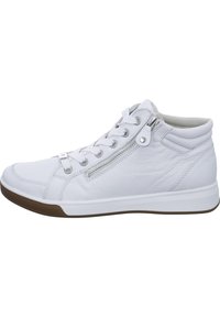 Weiße Leder-Sneaker knöchelhoch mit Schnürung und seitlichem Reißverschluss, abgerundete Zehenpartie, strukturierten Obermaterial und brauner Gummi-Außensohle.