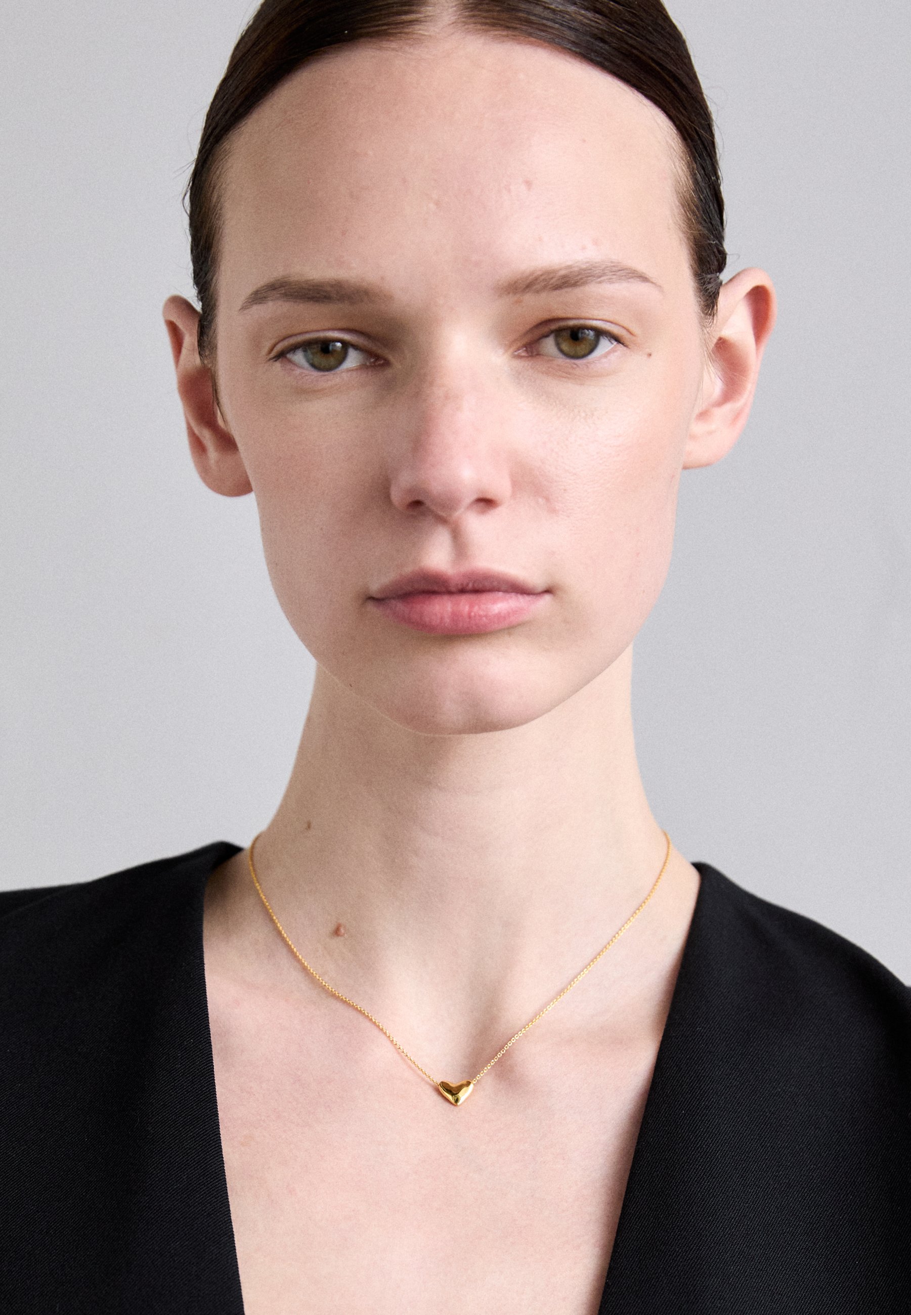 Monica Vinader Minimalist Jewelry Brand Monica Vinader HEART