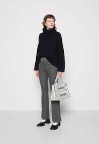 Selected Femme SLFSEFIKA ROLLNECK - Maglione - black