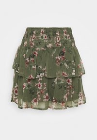 Falda de flores en verde oliva, con tejido sheer en capas con flores rosas y blancas, y una cinturilla elástica fruncida.