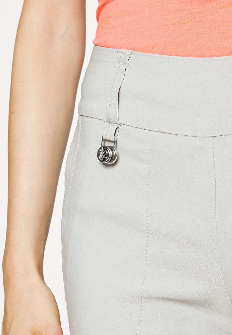 Damen Sportbekleidung | Daily Sports MAGIC PANTS Stoffhose sandy/beige - HG84305 Damen Sportbekleidung | Daily Sports MAGIC PANTS Stoffhose sandy/beige - HG84305