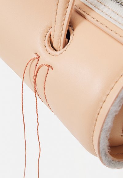 DENTRO ANONA - Handbag - peach