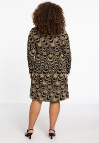 YOEK AVEC FERMETURE À BOUTON - Blusenkleid - black