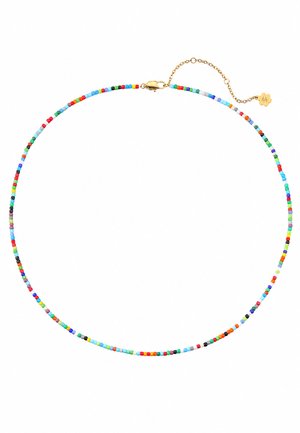 Zarte Halskette mit kleinen, mehrfarbigen Perlen und einem goldenen Verschluss mit kurzem verstellbarem Kettchen und winzigem Blumenanhänger.
