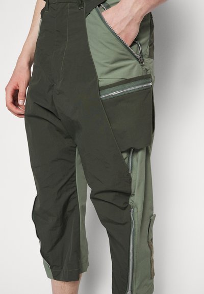 C.O.L VOLADOR PANTS - Παντελόνι cargo - braun/green