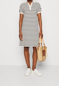 Tommy Hilfiger Denní šaty - white