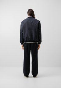 Converse RETRO CHUCK VARSITY JACKET - Bomberjacks - black