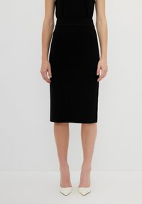 adL Pouzdrová sukně - black