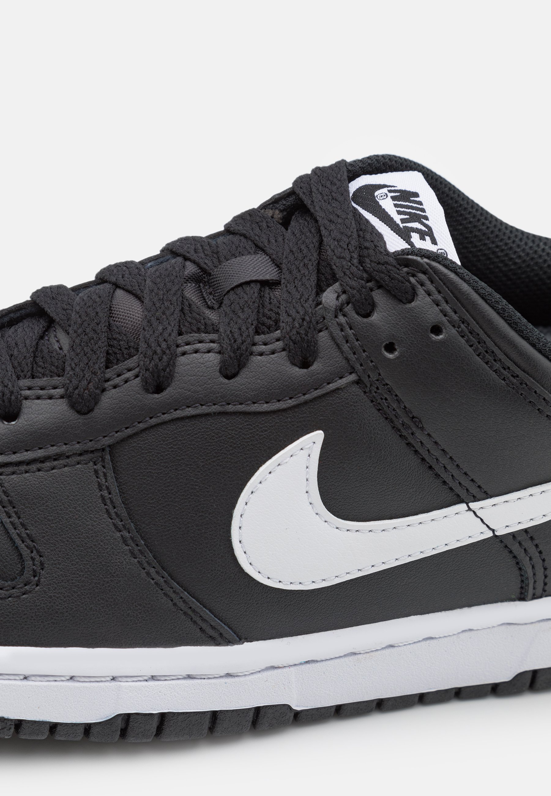 zalando dunk low black white