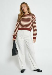 Desires SPAM  - Maglione - madder brown stripe
