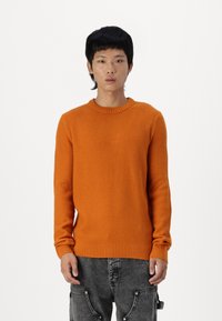 Jack & Jones JJROY KNIT CREW NECK - Džemper - marmalade