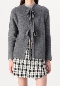 JDY Chaqueta de punto - mottled dark grey
