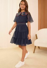 Love & Roses REGULAR FIT - EMBRODIERED COLLAR  - Denné šaty - blue