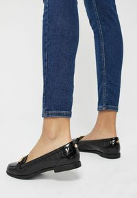 Lipsy REGULAR FIT - Slipper - black