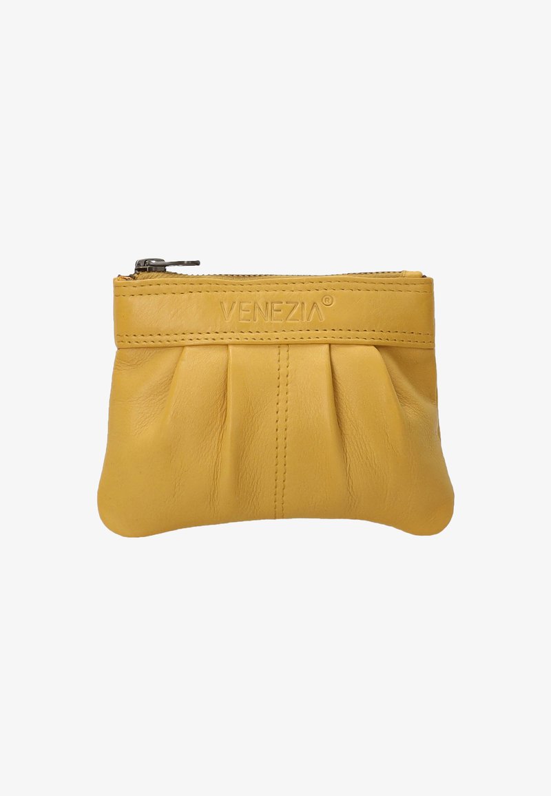 Pochette en cuir jaune avec un design plissé, fermeture à glissière et logo "VENEZIA" en relief. Texture lisse et forme compacte pour un rangement facile.