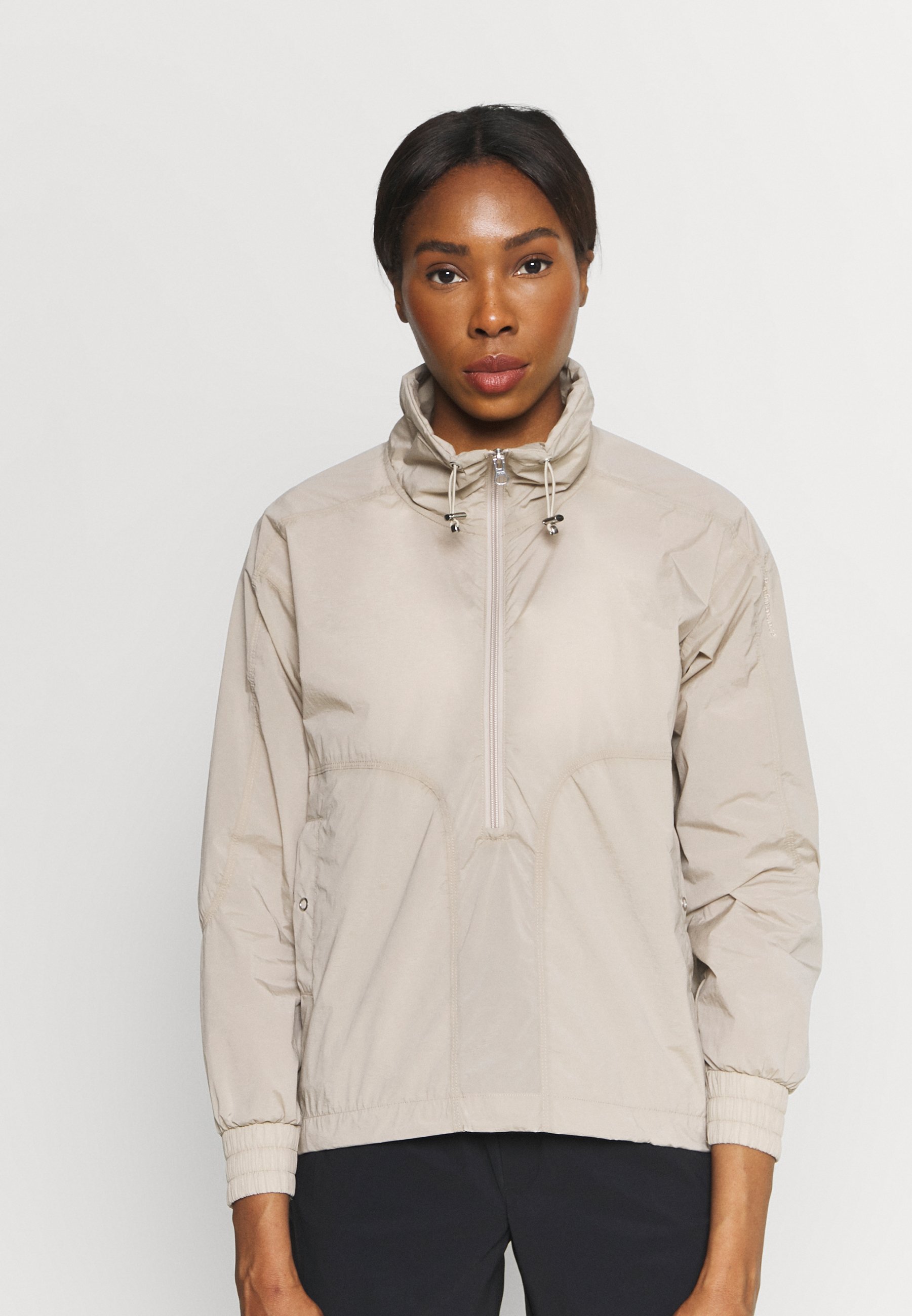 peak performance half zip fleece