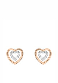 Hjärtförsedda örhängen med yttre ramar i roséguld, ett mittparti av glittrande klara stenar och släta metalliska detaljer.