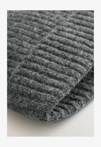 Non selezionato, charcoal grey