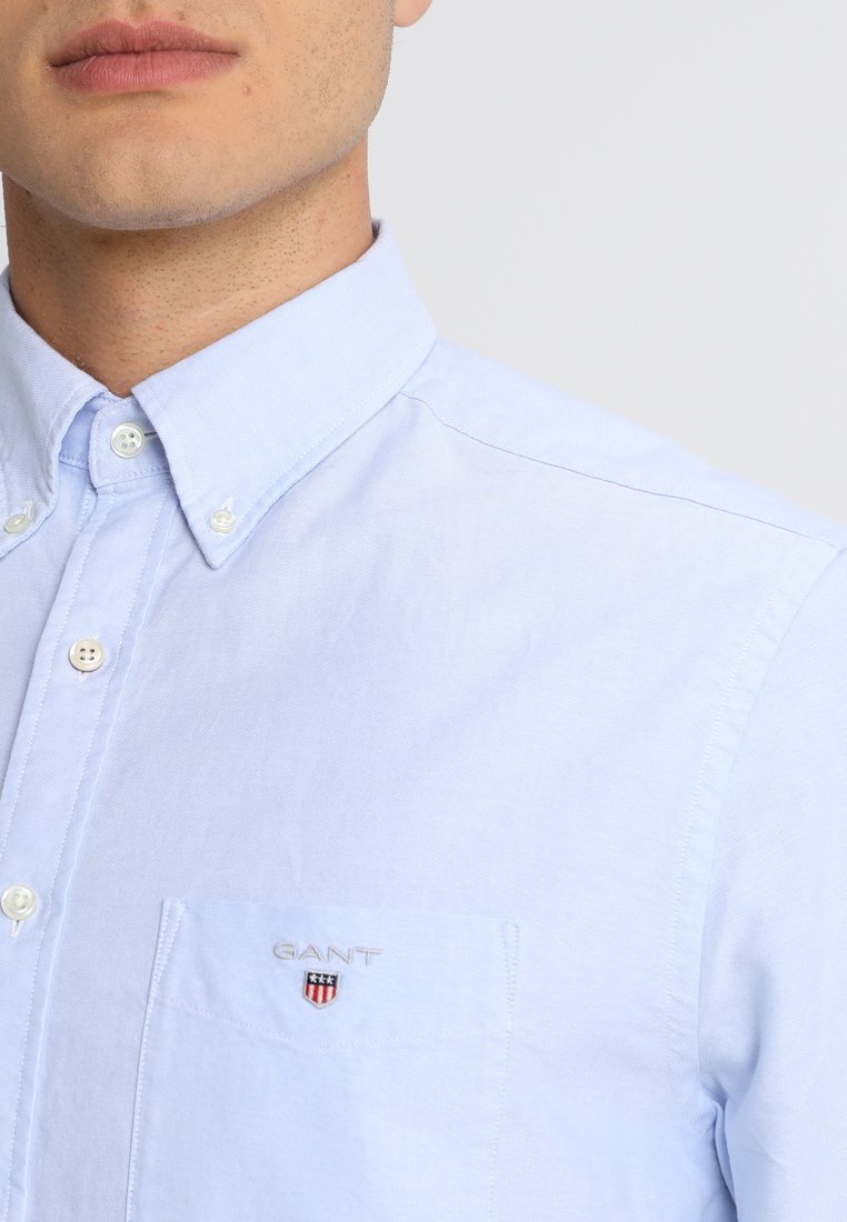 GANT THE OXFORD Skjorte capri bluelyseblå Zalando.no GANT THE OXFORD Skjorte white Zalando.no