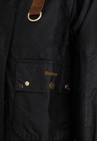 Barbour ERMA WAX JACKET - Jas - black/ancient tartan