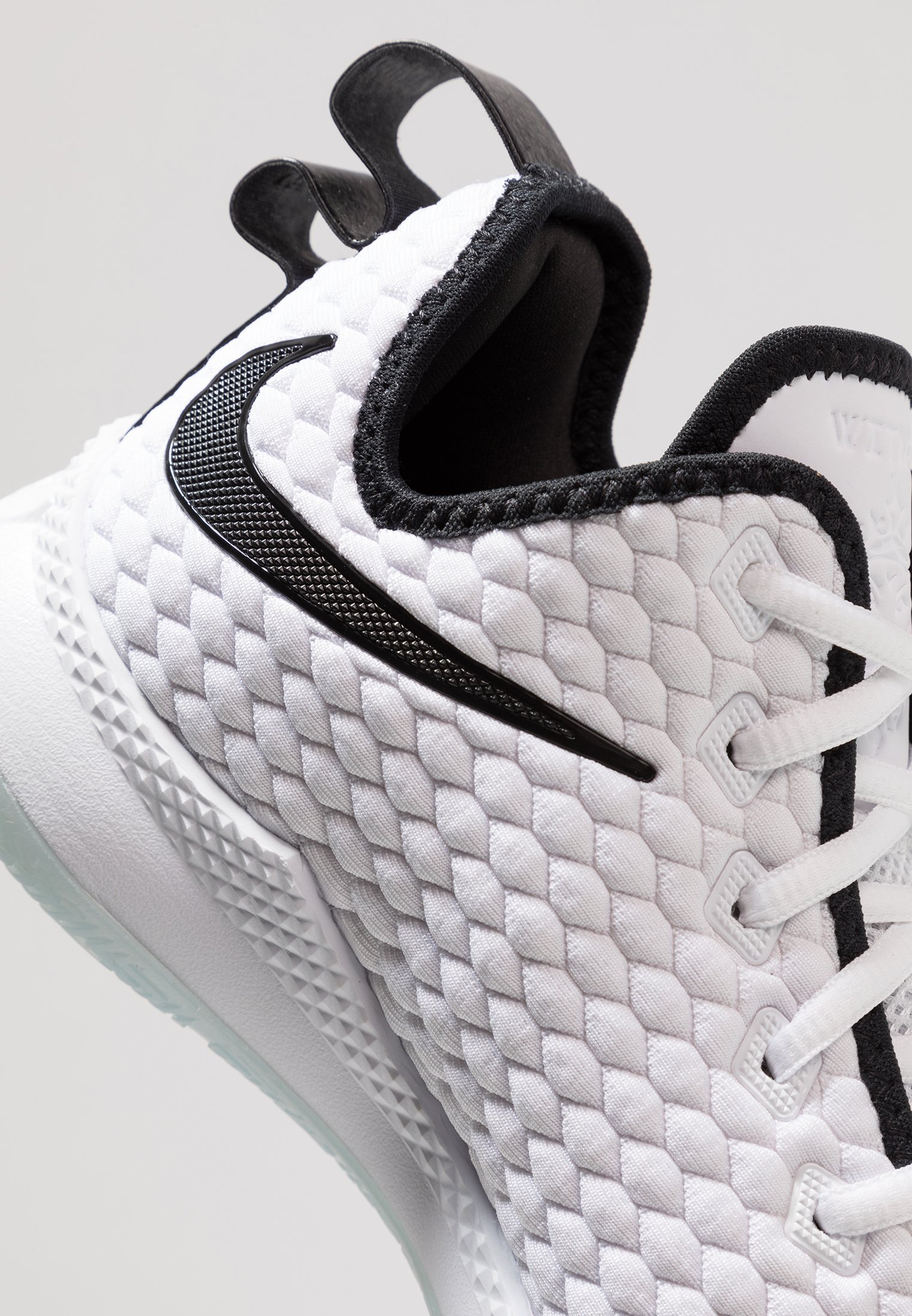 nike lebron witness 3 review