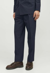 Jack & Jones PREMIUM JPRBUSHWICK - Uzvalka bikses - dark navy