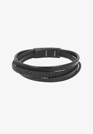 Zwarte multi-strengs herenarmband met gevlochten en gladde leren strengen en een magnetische sluiting met het label "STEEL" op een witte achtergrond.
