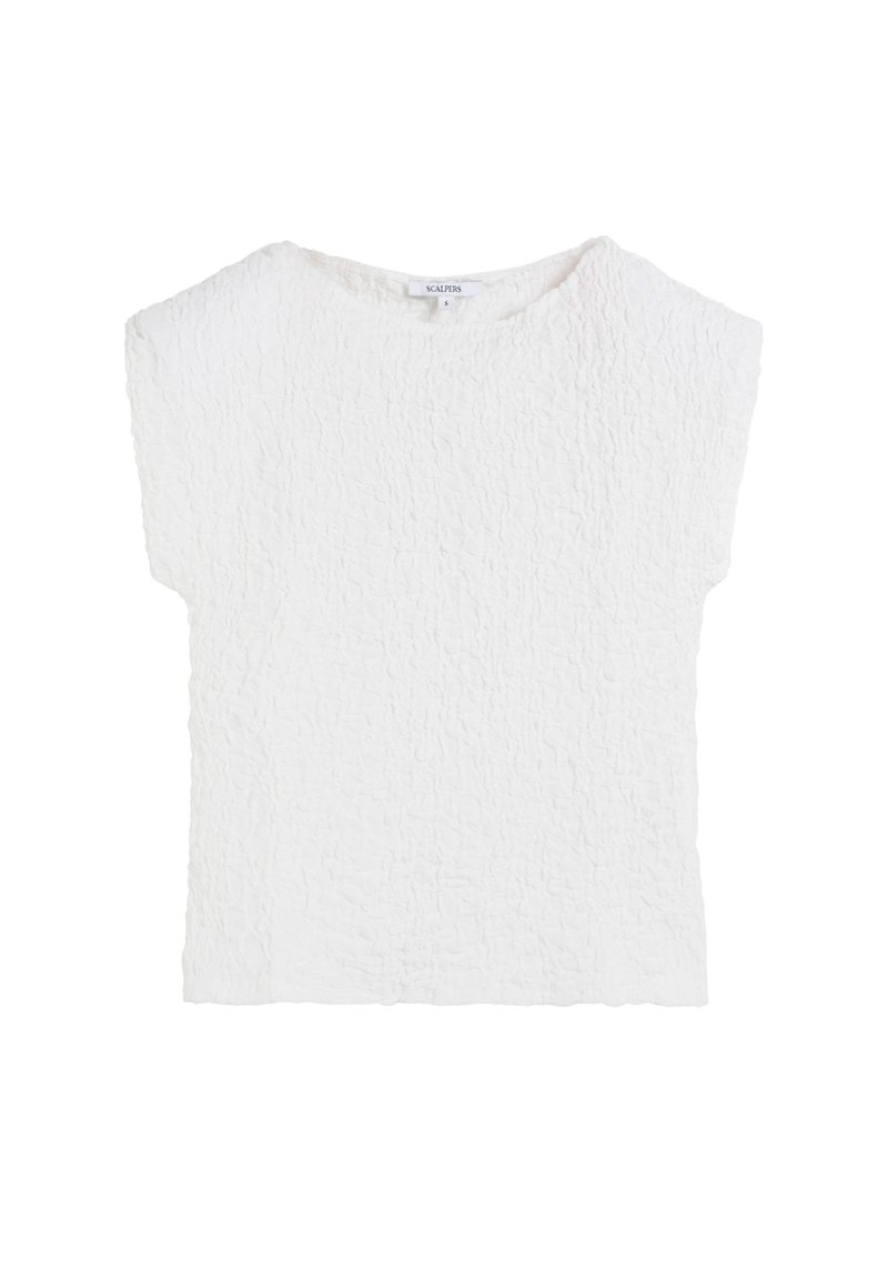 Top blanco hecho de una tela texturizada, con un escote amplio y mangas cortas. El diseño tiene un acabado arrugado y un corte relajado.