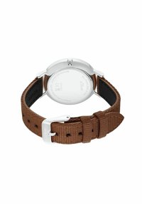 Brauner Stoffarmbanduhr mit Gehäuse aus rostfreiem Stahl, runder Rückseite, schwarzem Lederfutter und silberner Schnalle. Ist wasserdicht.